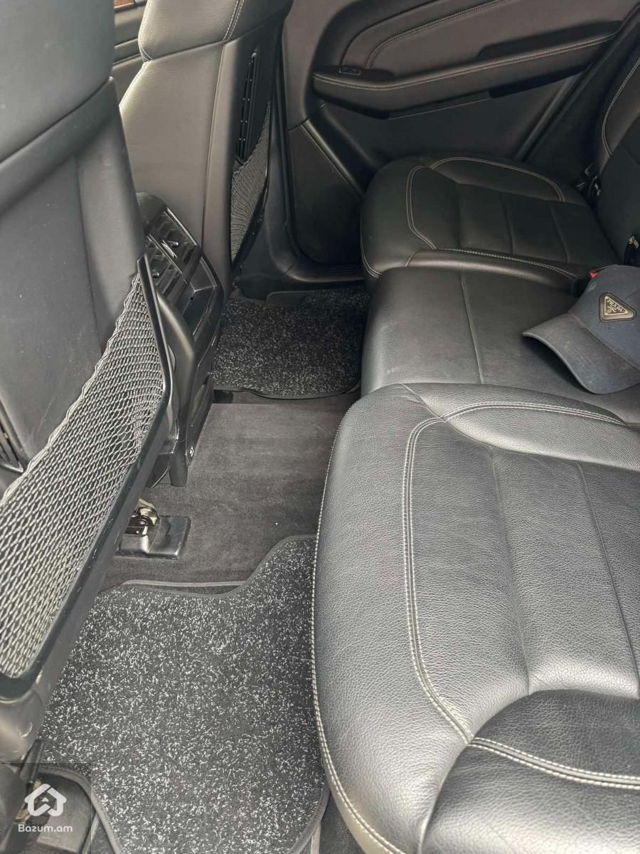 Mercedes M-Class - image 8