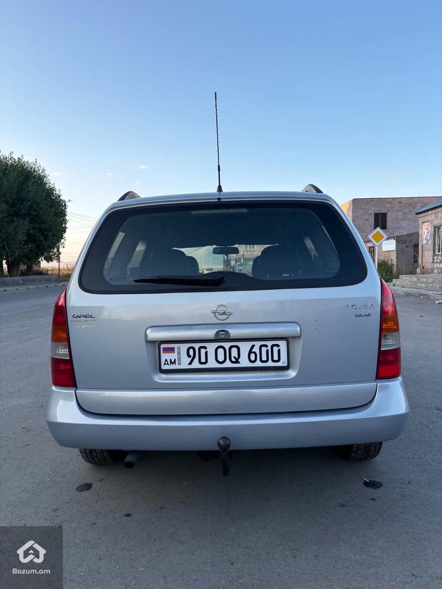 Opel Astra 2002 - image 4