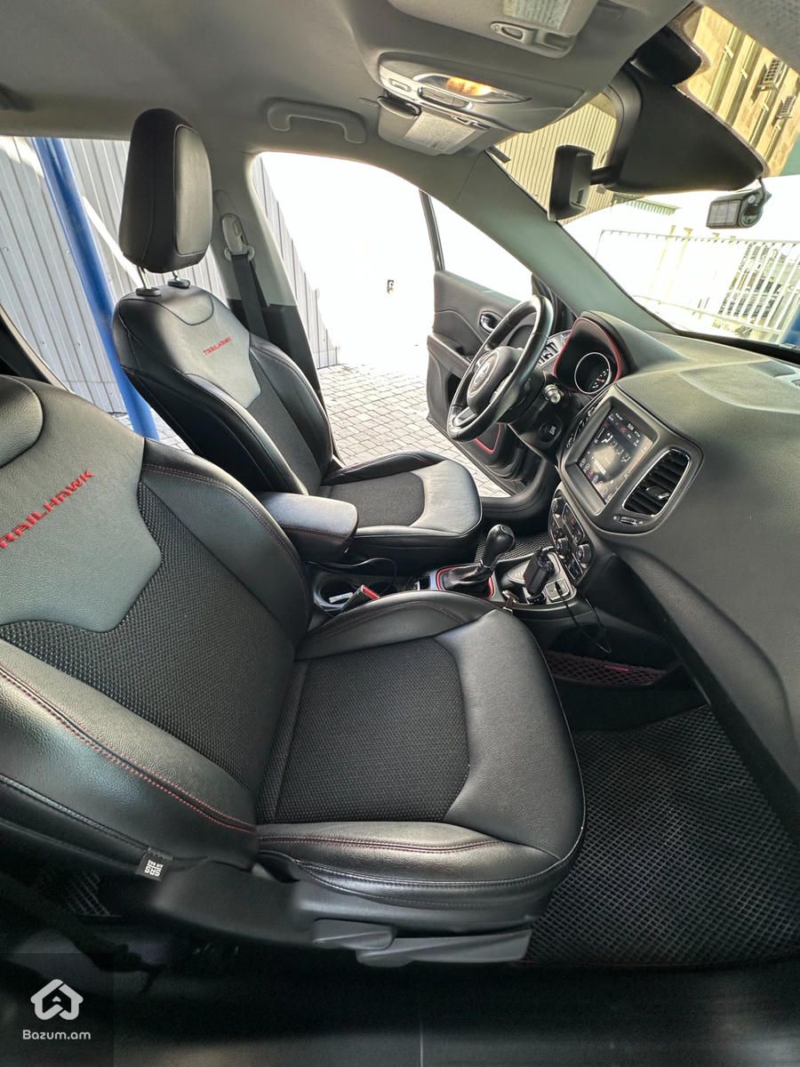 Jeep Compass 2021 - image 24