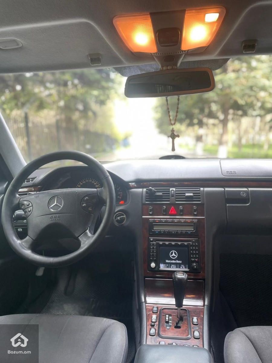 Mercedes  W210 - image 7