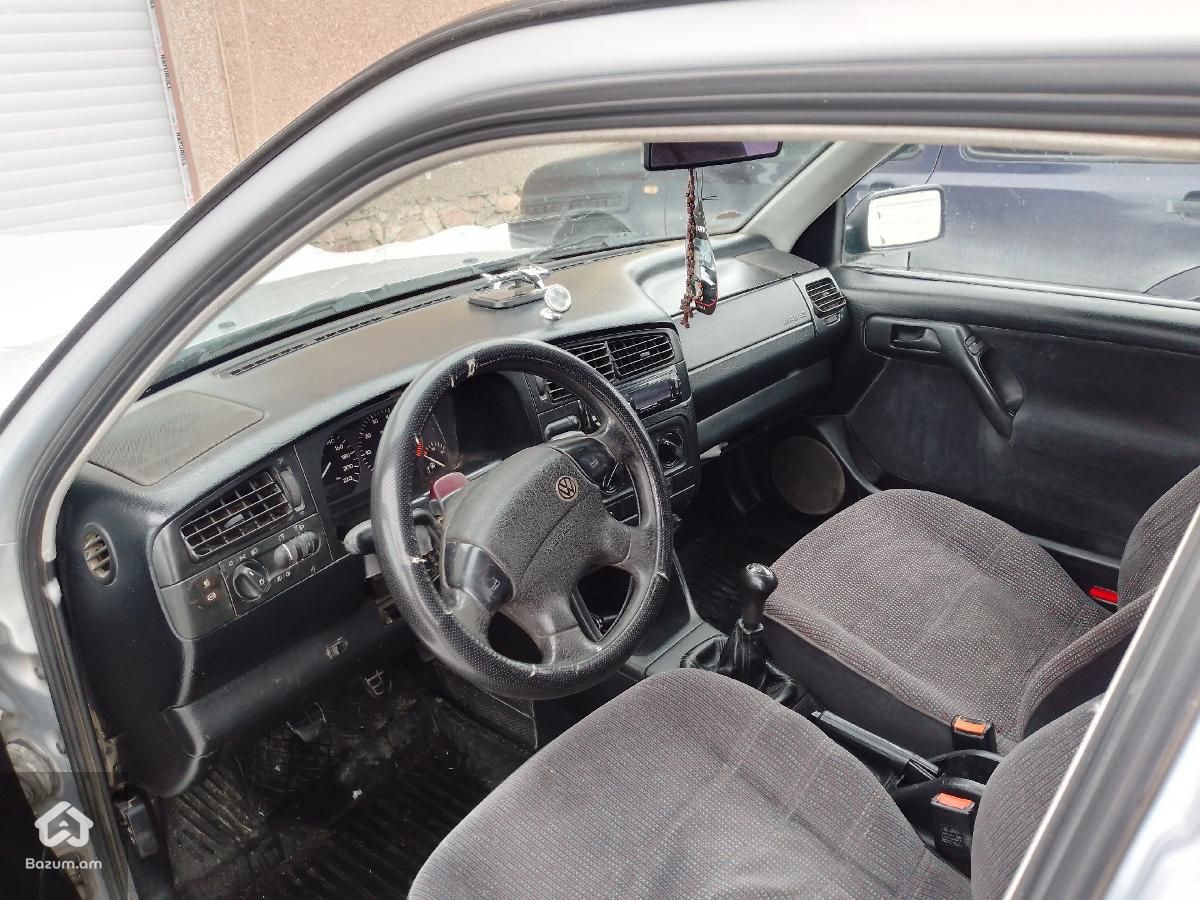 Volkswagen vento - image 5