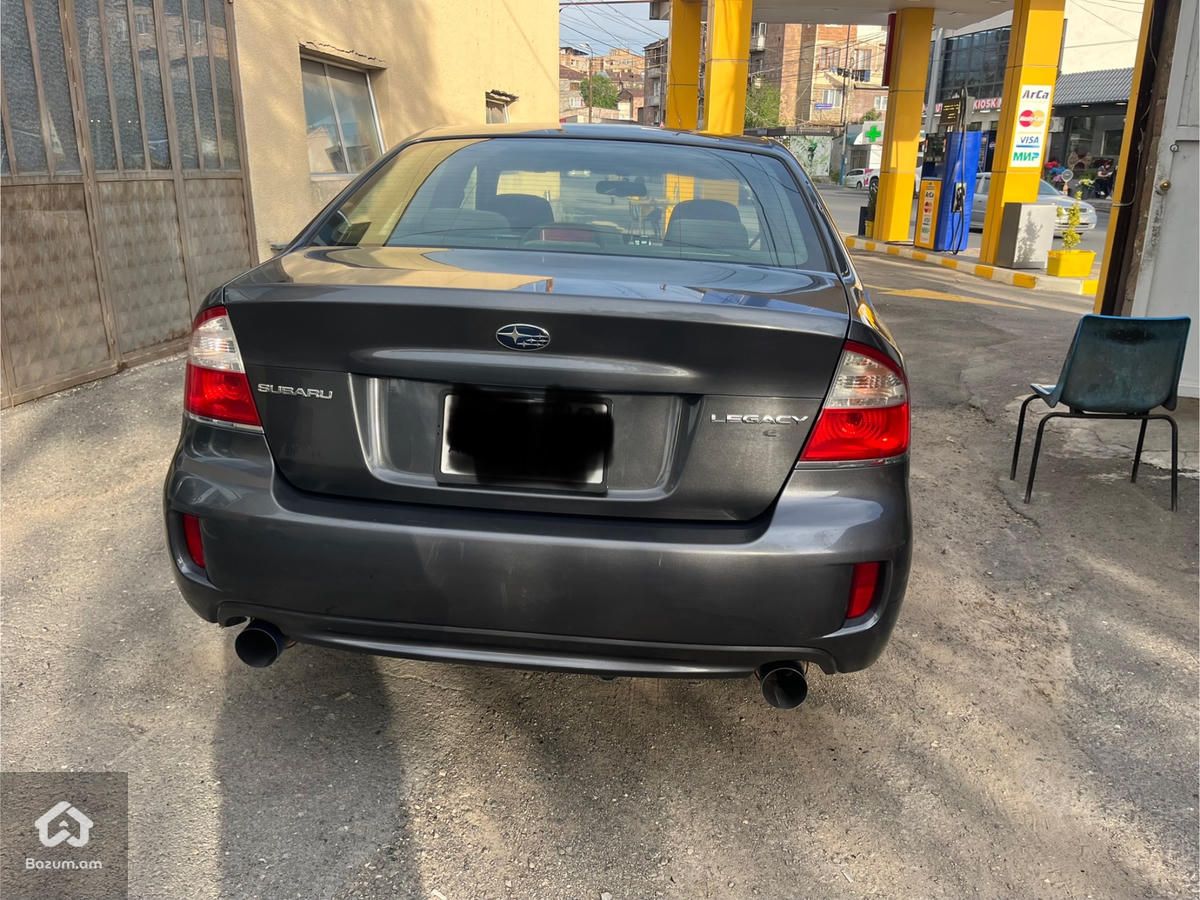 Subaru Legacy - image 9