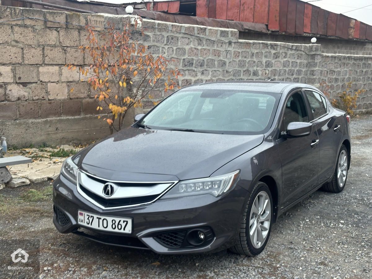 Acura ILX - image 1