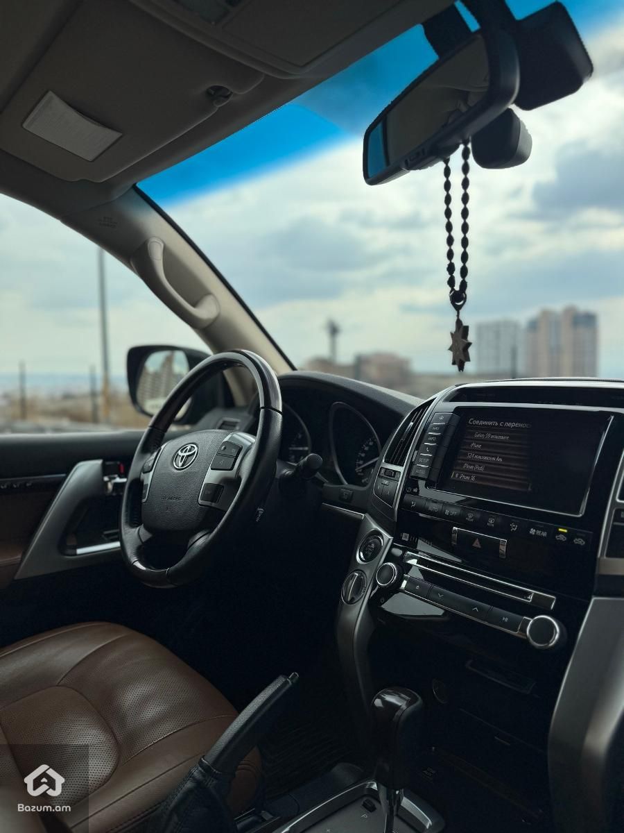 Toyota Land Cruiser 200, 2014 թ. - image 4