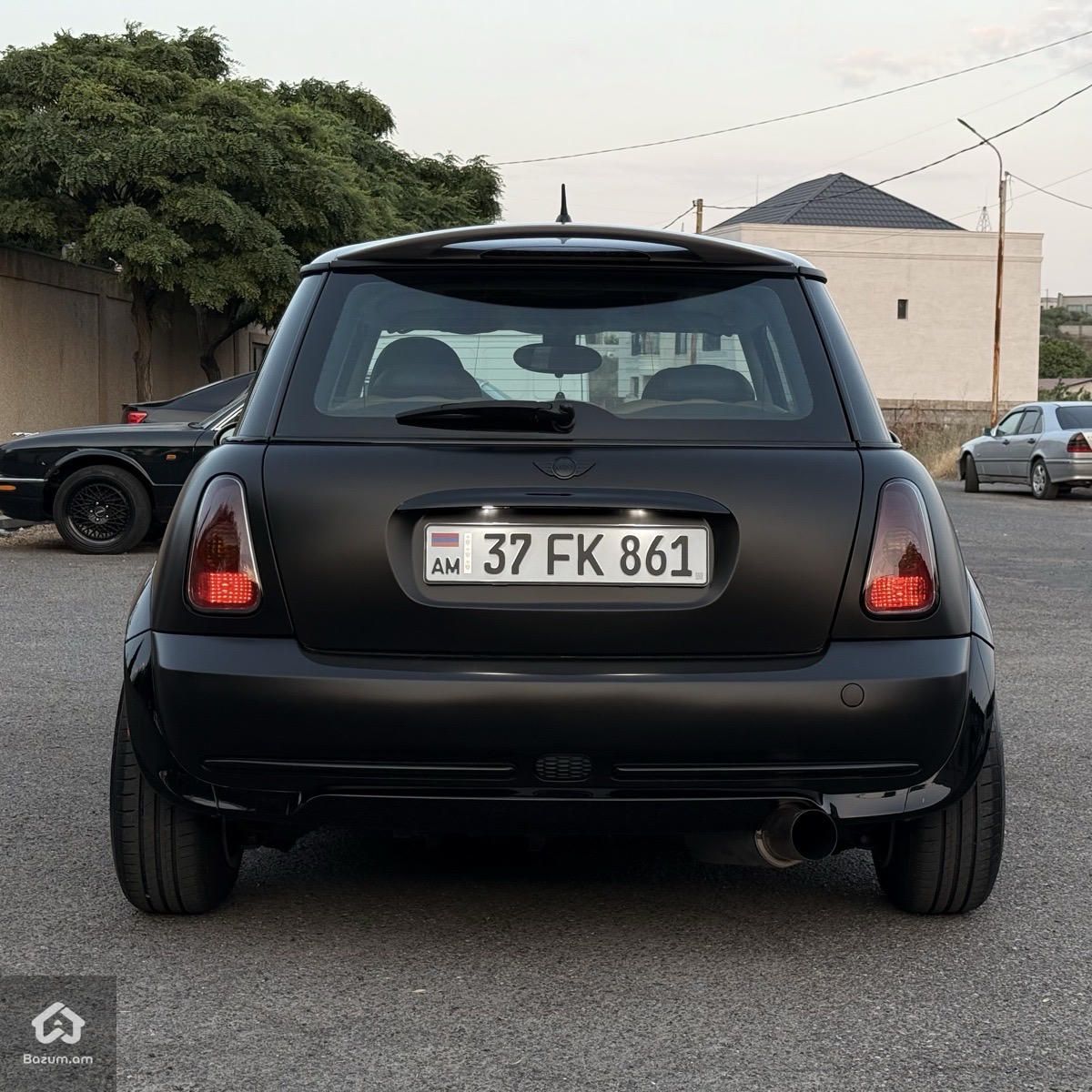 Mini Cooper - image 4