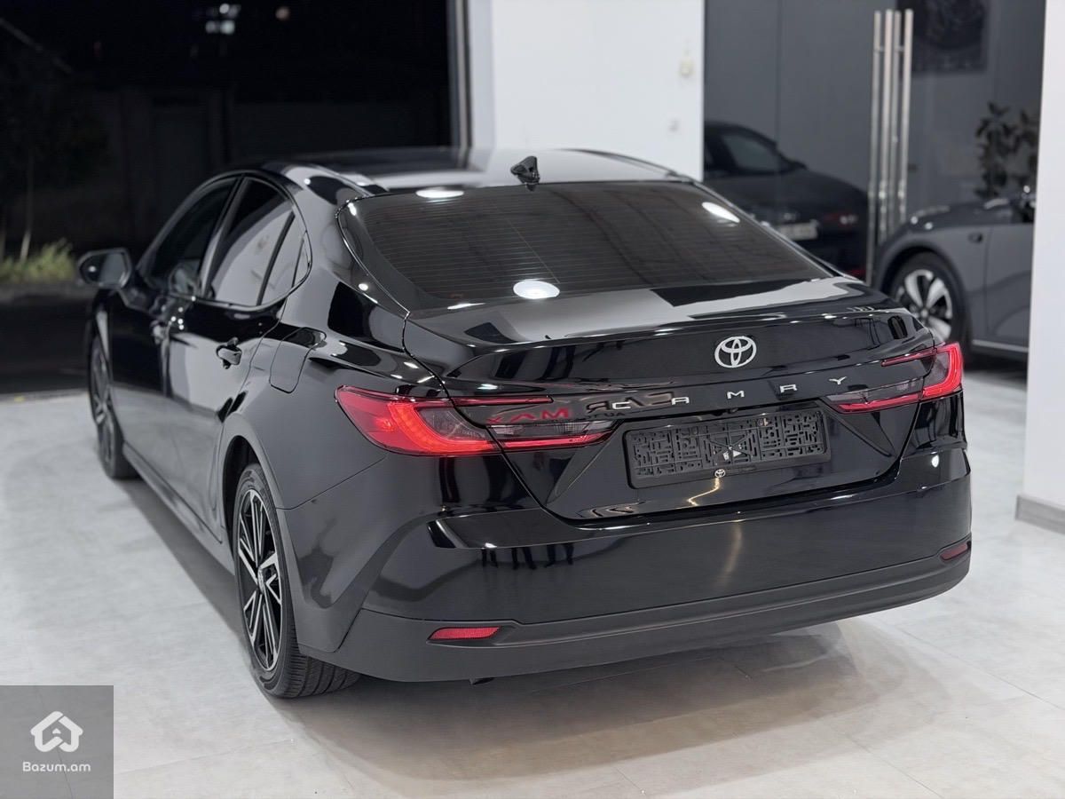 Toyota Camry 2025 - image 8
