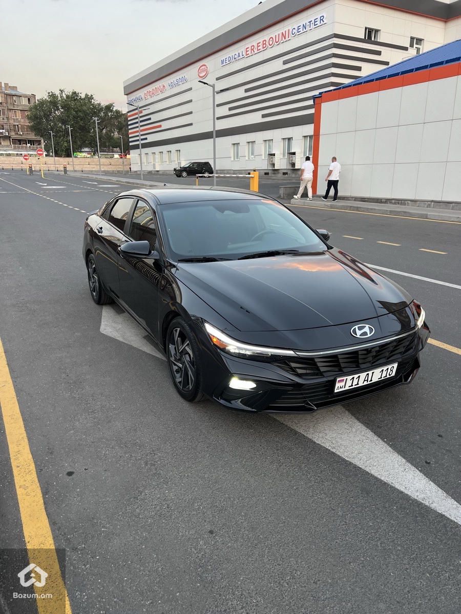 HYUNDAI ELANTRA 2025 - image 8