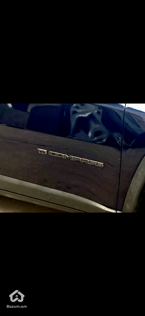 Jeep Compass Aniversary - image 17