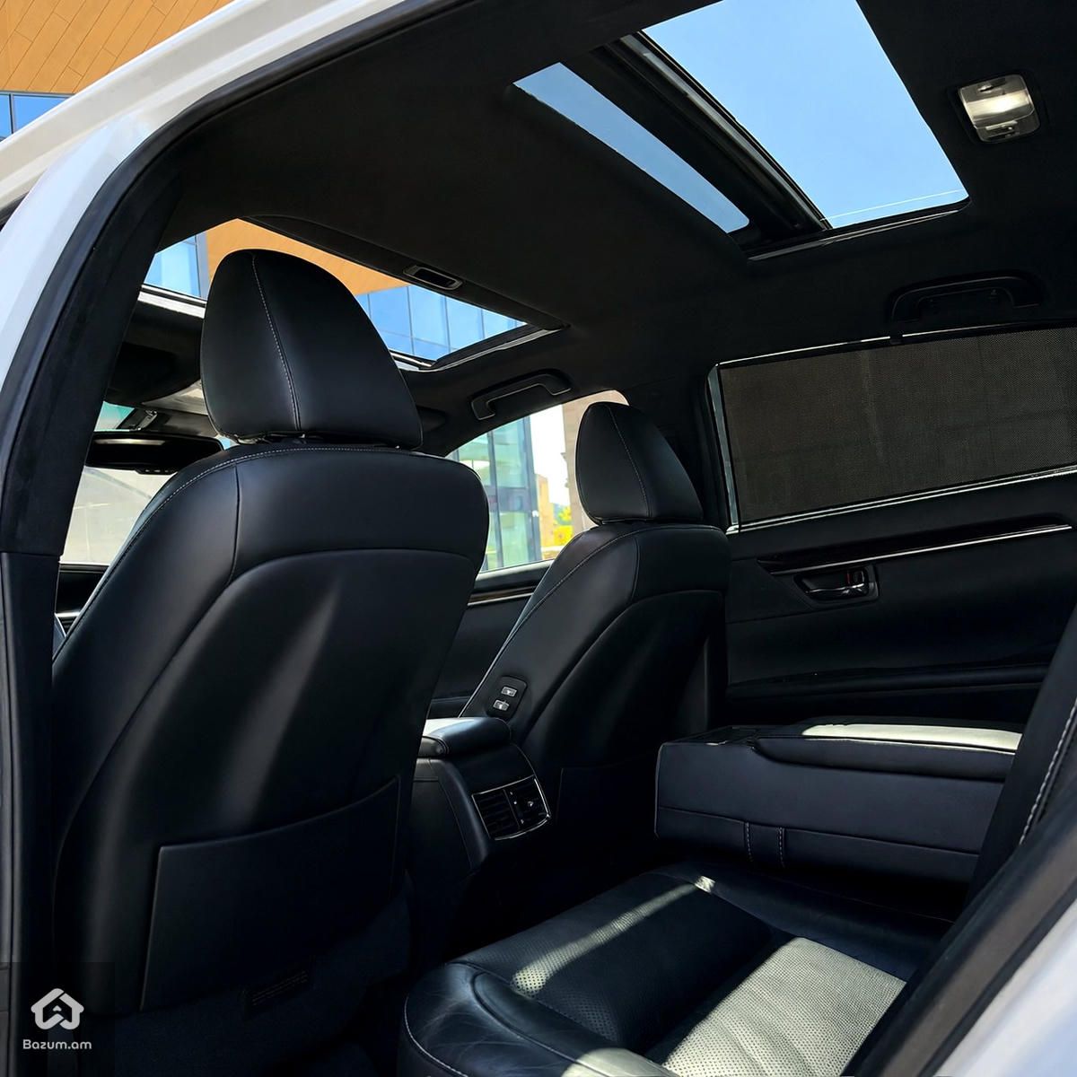 Lexus - image 20