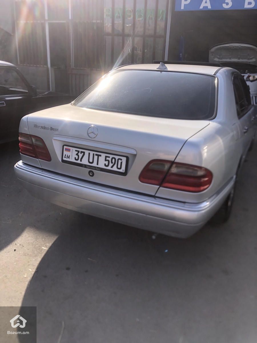 Mercedes-Benz 230 1995 - image 5
