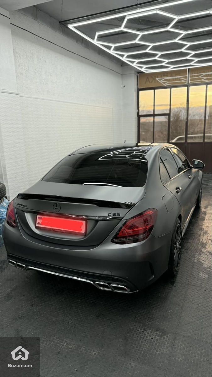 mercedes benz c300 2021 - image 3