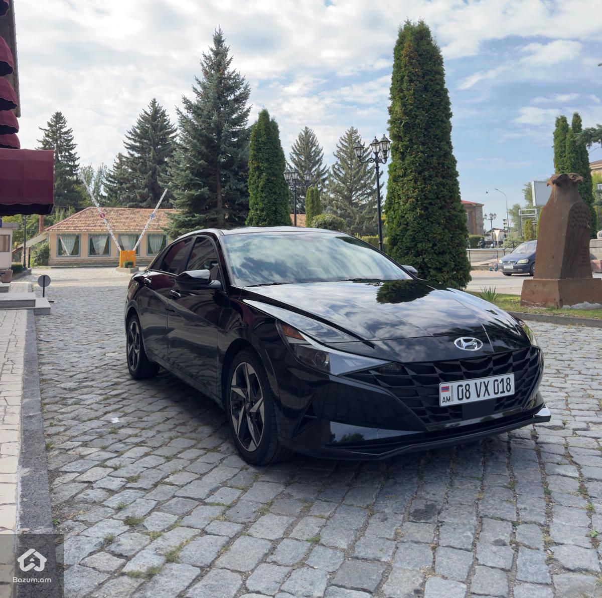 Hyundai Elantra 2023 - image 1