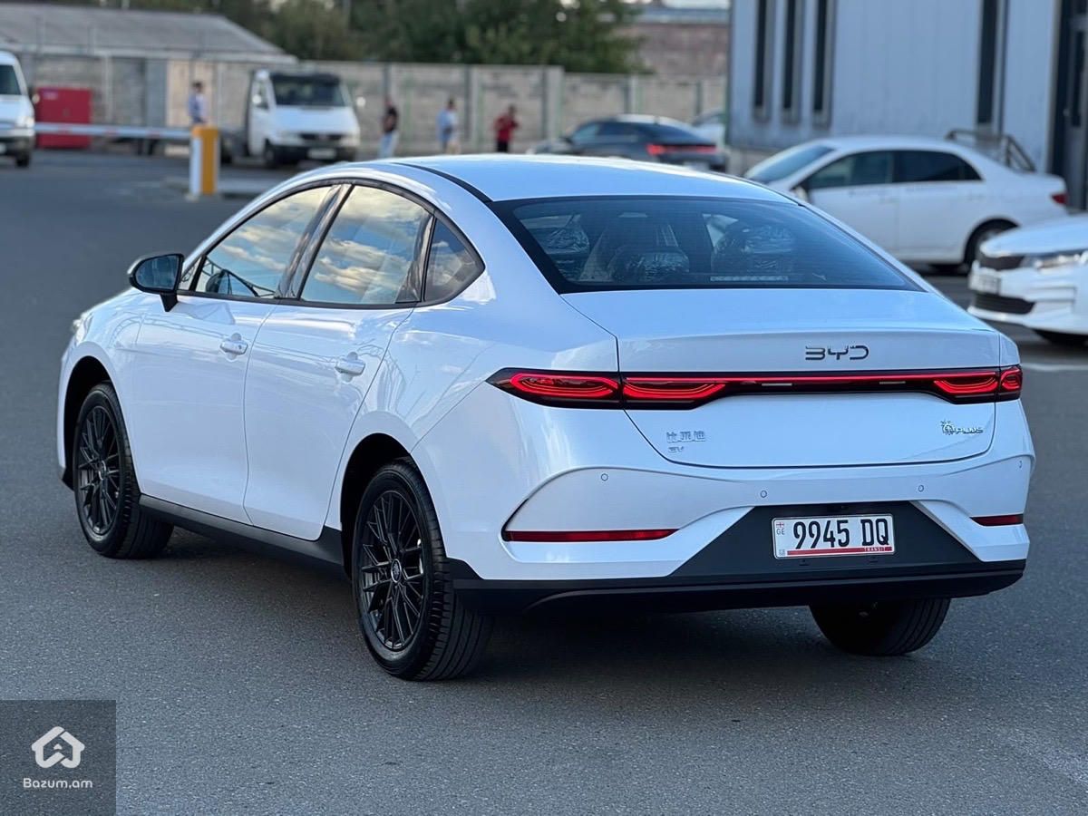 BYD Qin 2026 - image 7