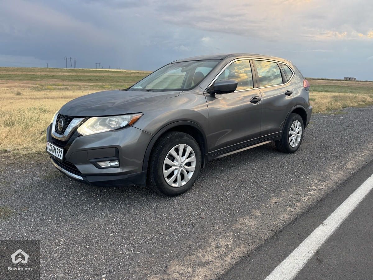 Nissan Rogue - image 3