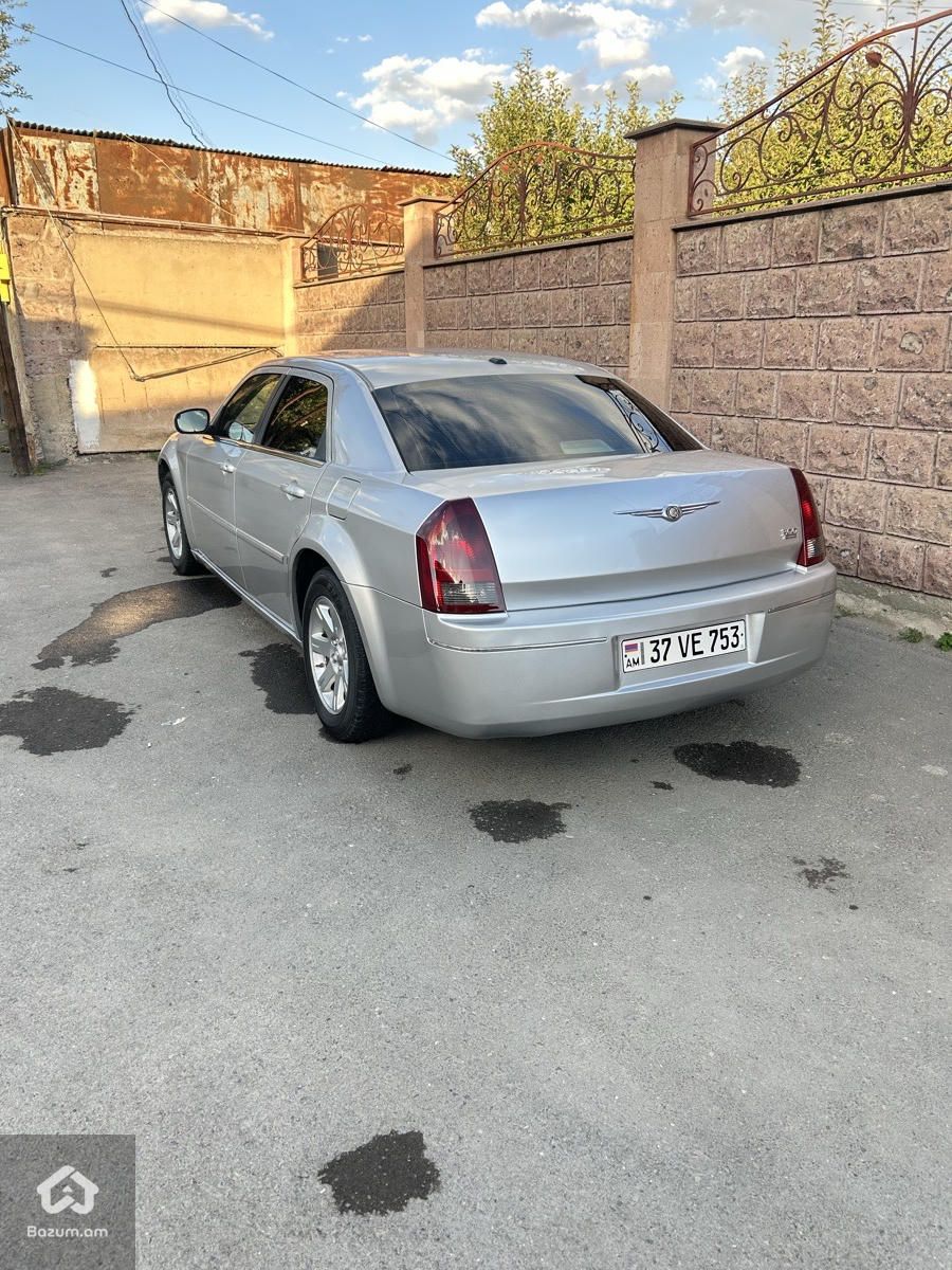 Chrysler 300C 2006 - image 4