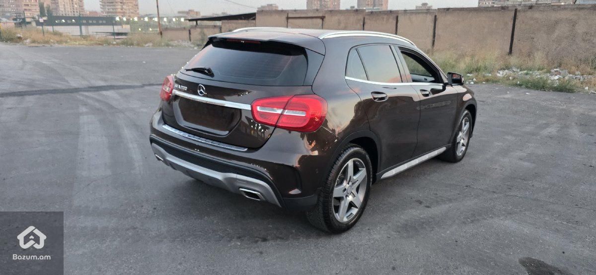 Mercedes-Benz GLA 200 2015 - image 5