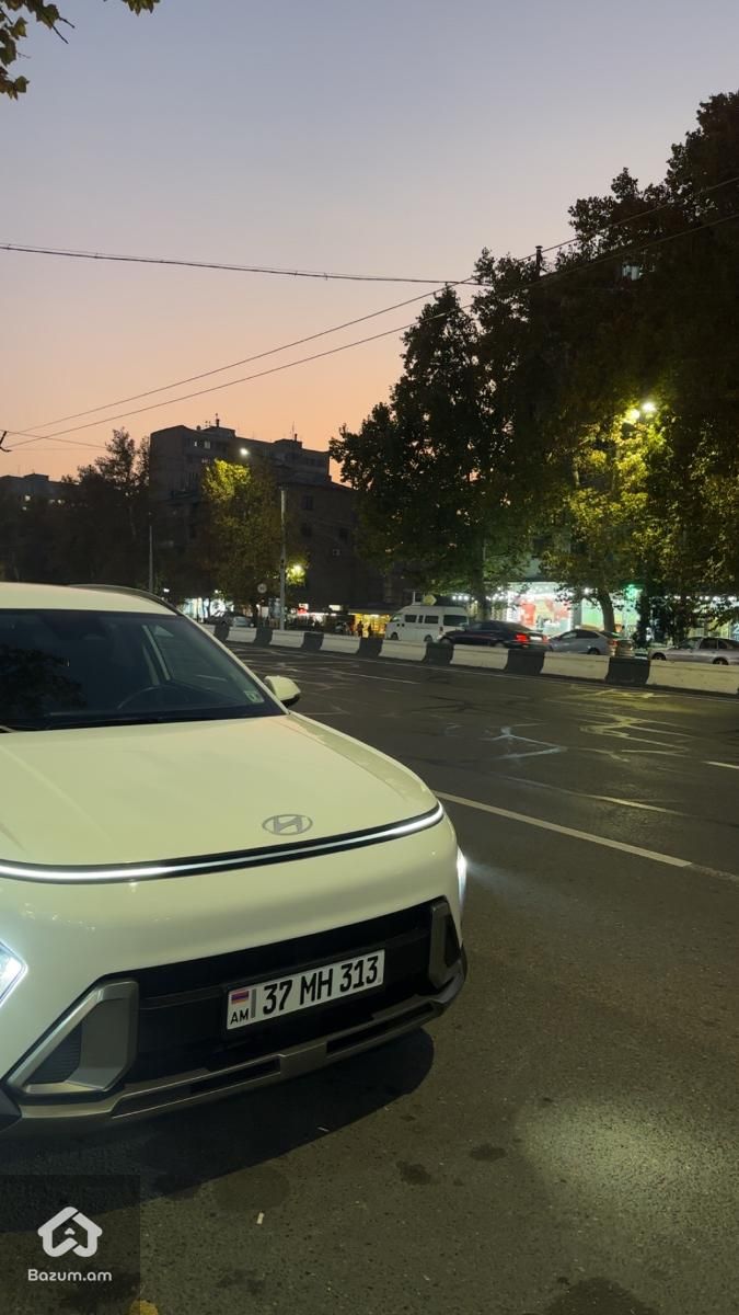 Hyundai Kona - image 5