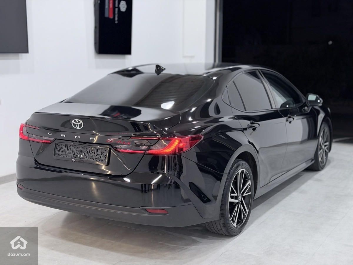 Toyota Camry 2025 - image 10