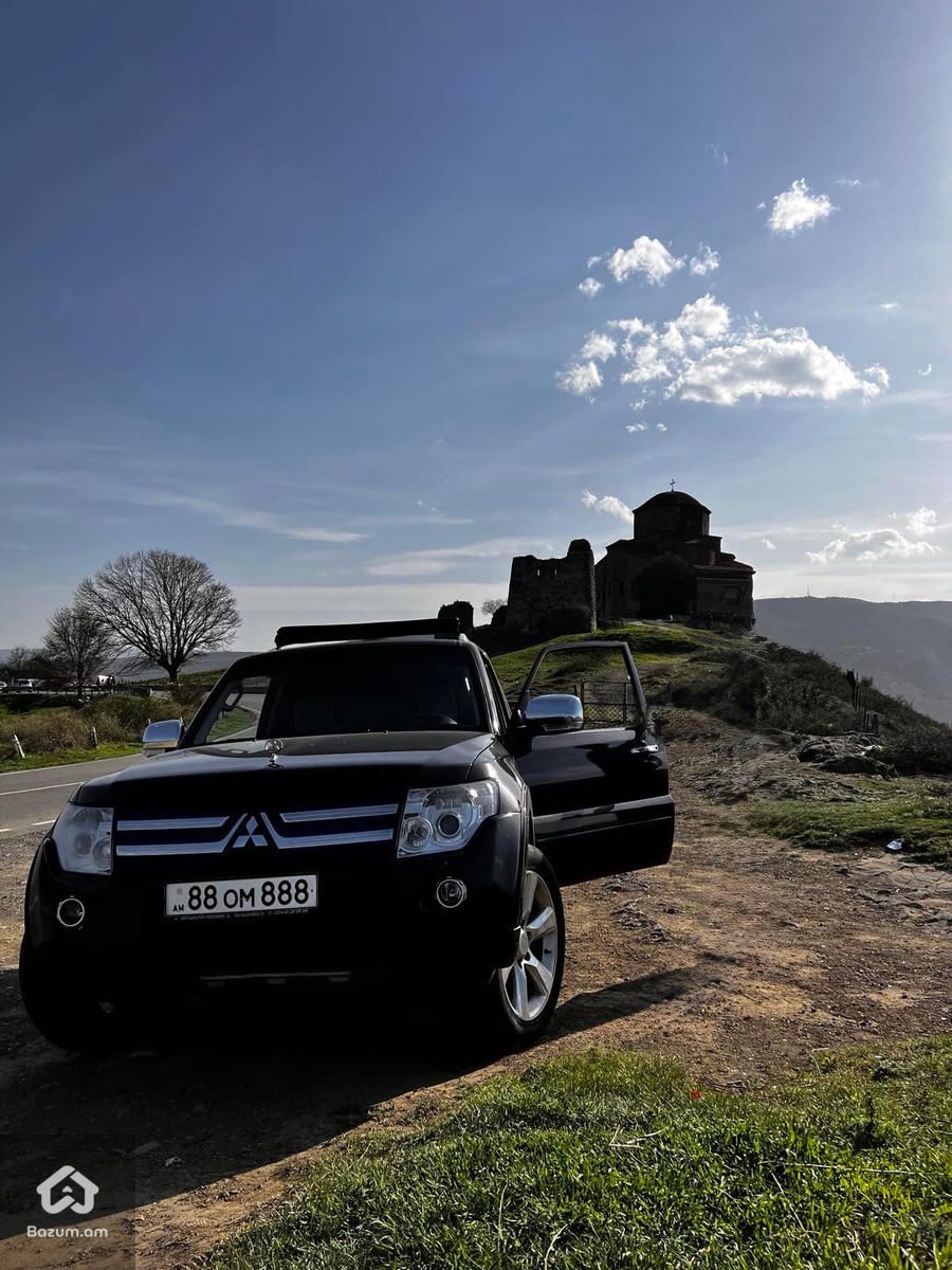 Pajero - image 6
