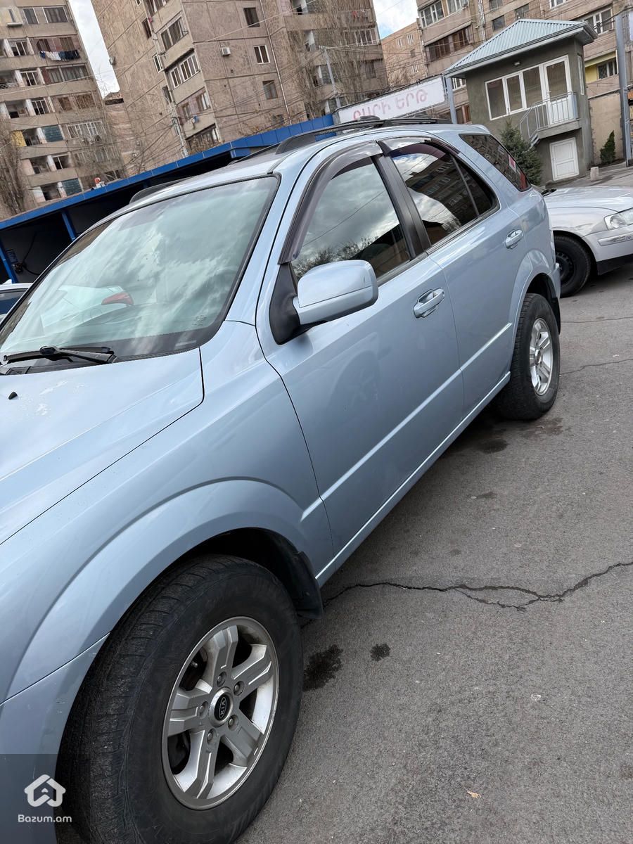 Kia Sorento - image 5
