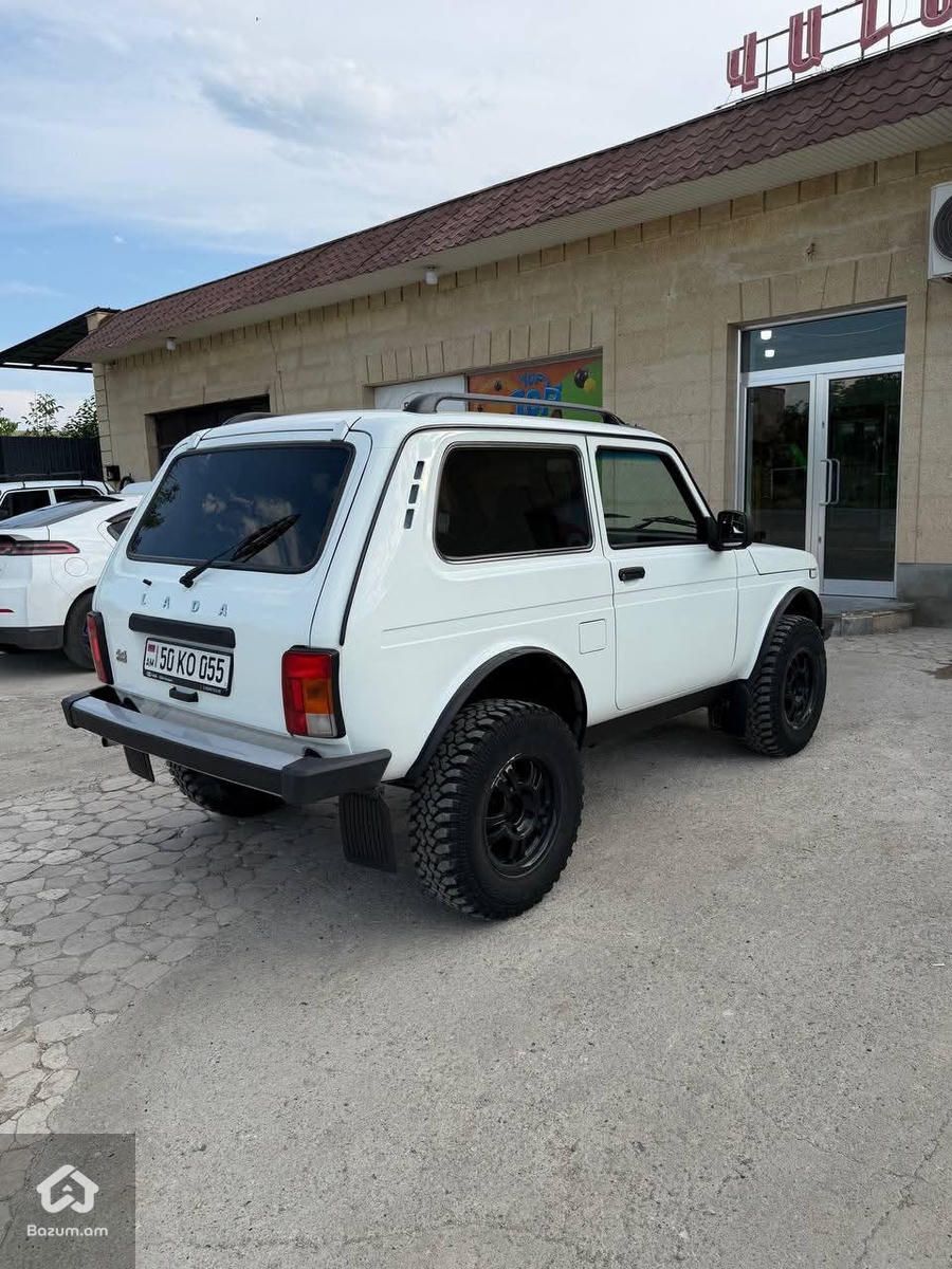 Niva Bronto - image 4