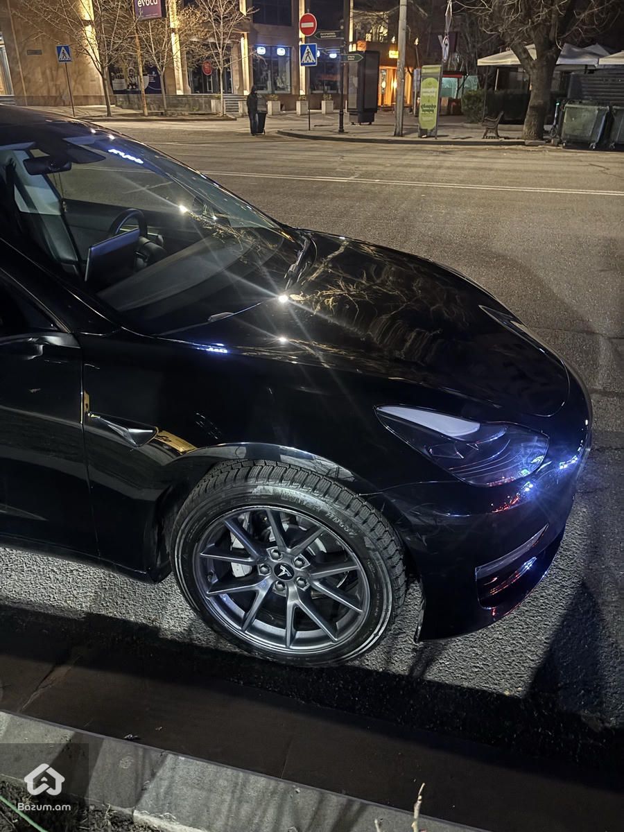 Tesla - image 5