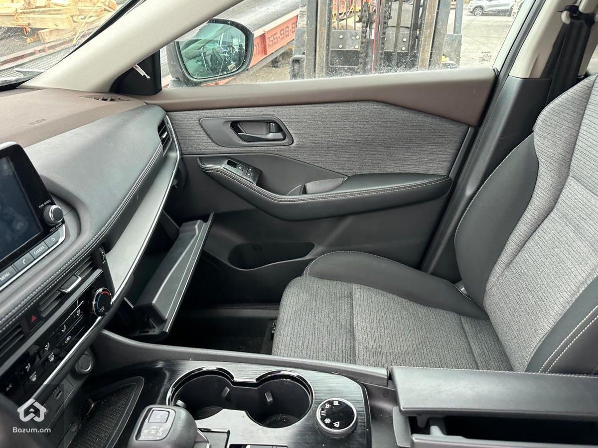 Nissan Rogue 2021 - image 6
