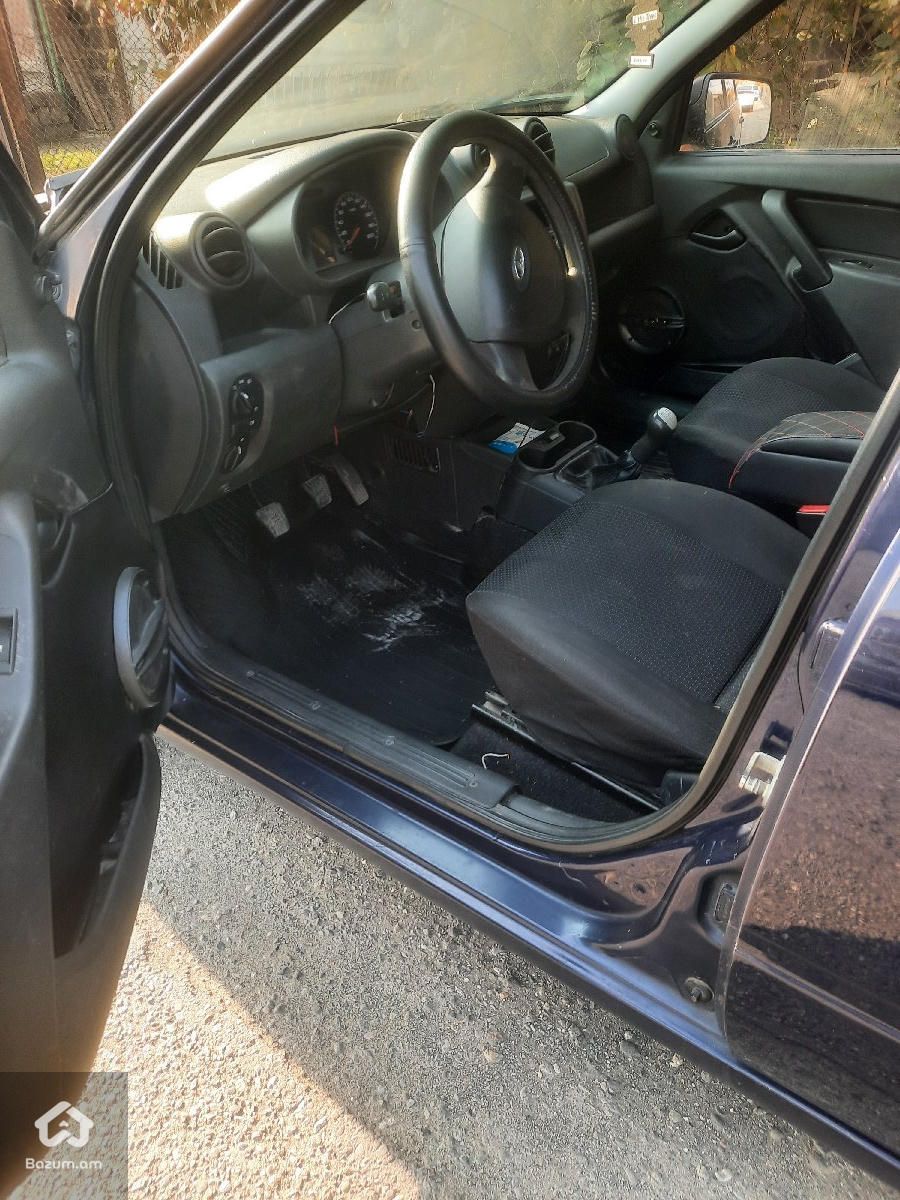 VAZ (Lada) Granta 2012 - image 4