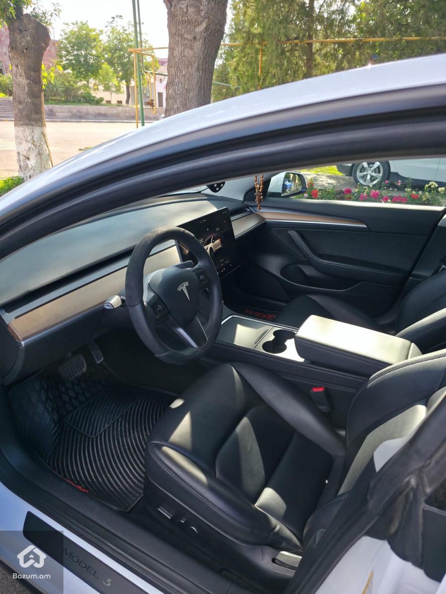 Tesla model 3 LFP - image 5
