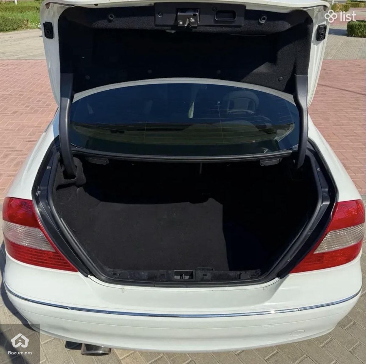 Mercedes-Benz CLK 350 2007 - image 8