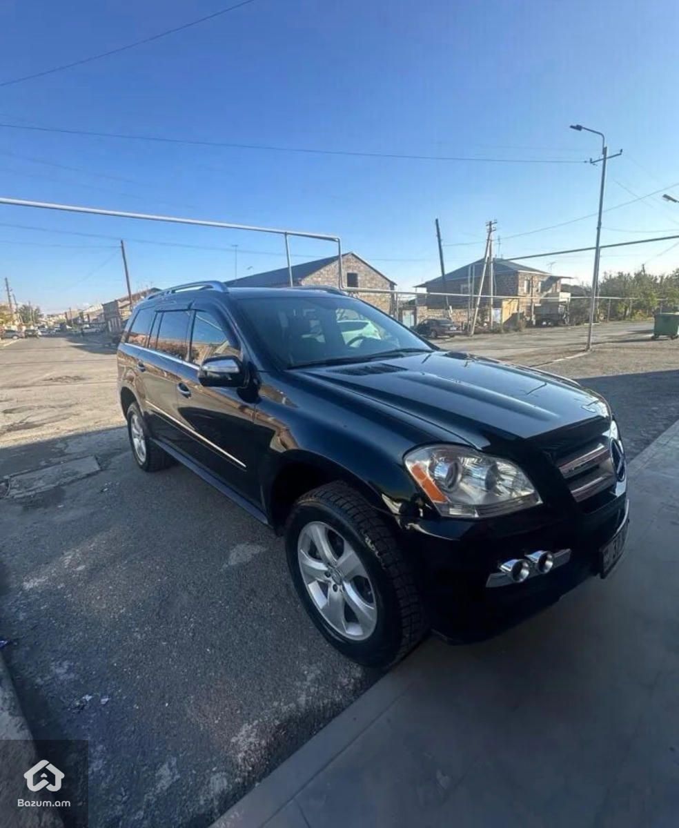 Mercedes-benz Gl450 4Matic - image 1