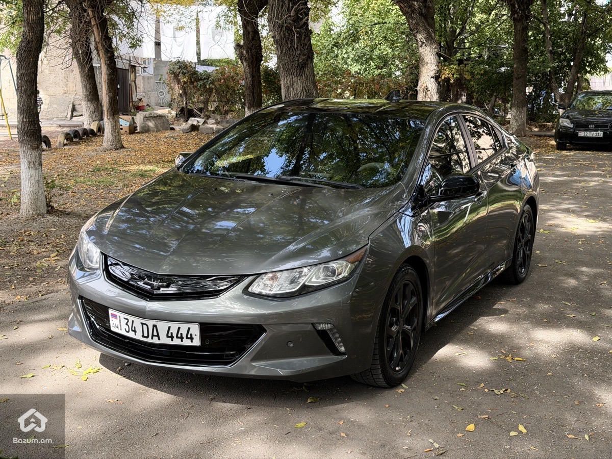 Chevrolet Volt 2017 - image 1