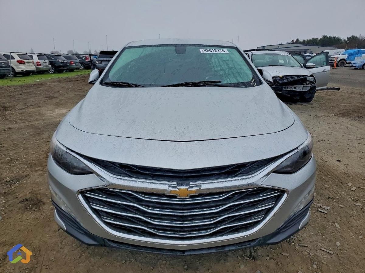 Chevrolet Malibu - image 5