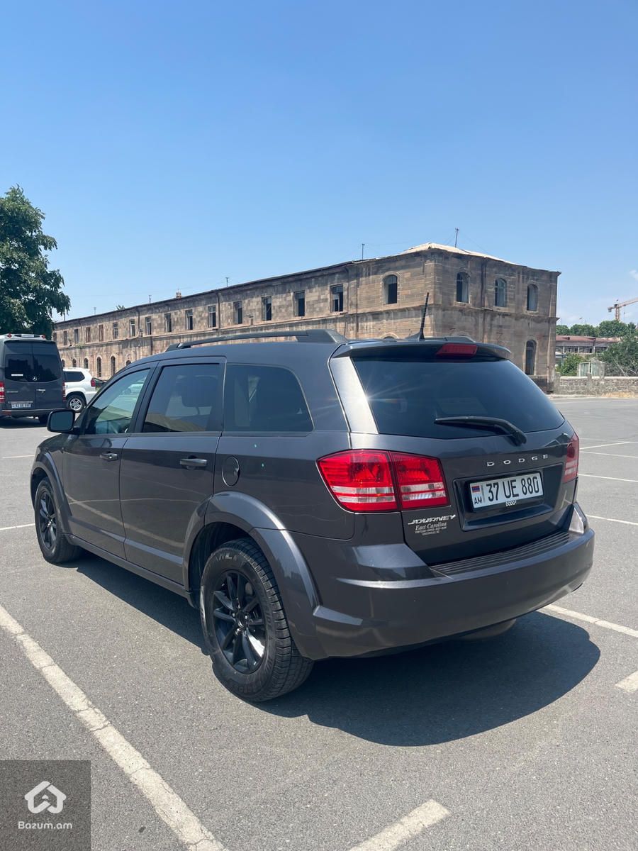 Dodge Journey 2020 SE - image 7