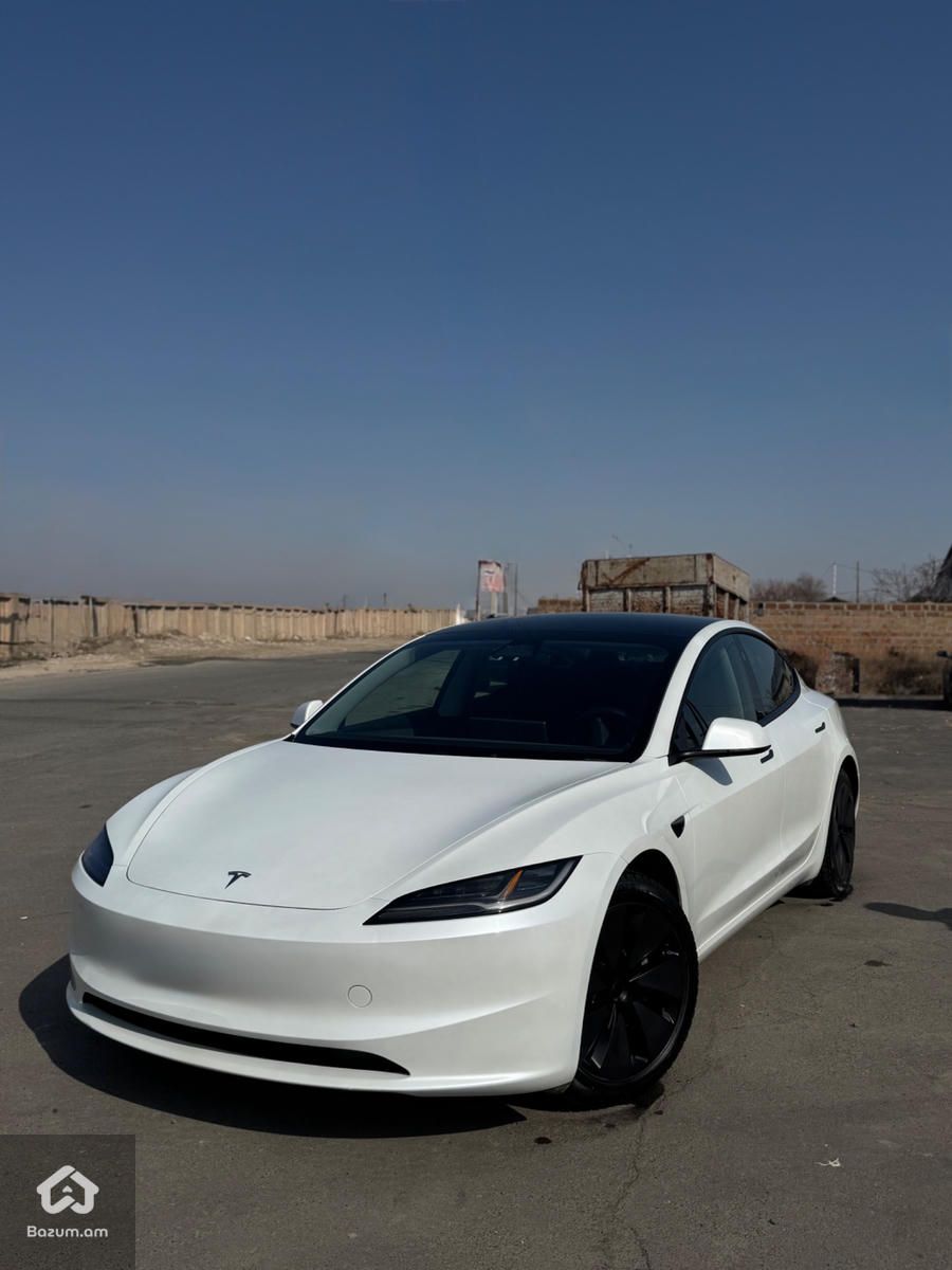 Tesla model 3 - image 3