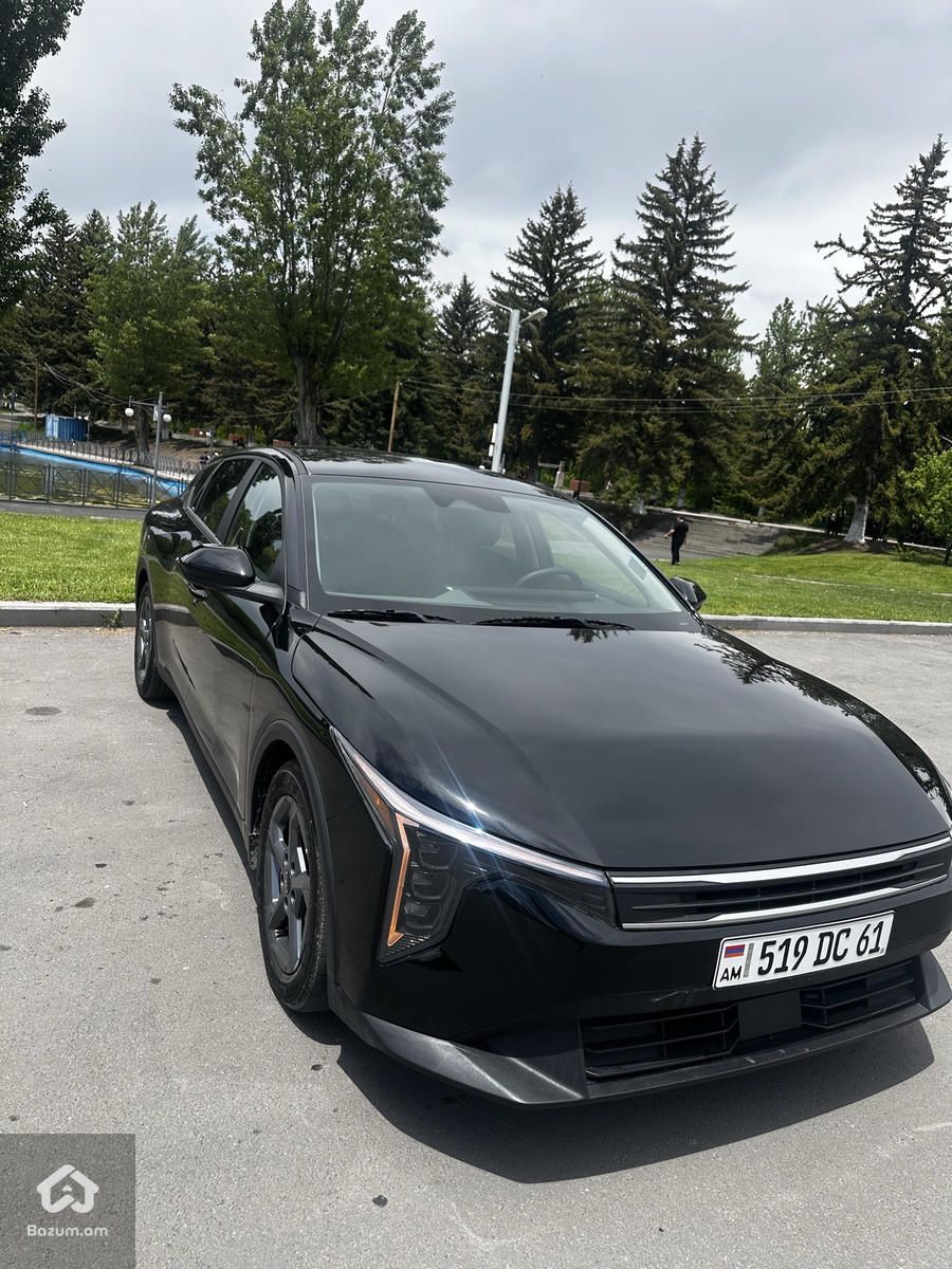 Kia k4 - image 12