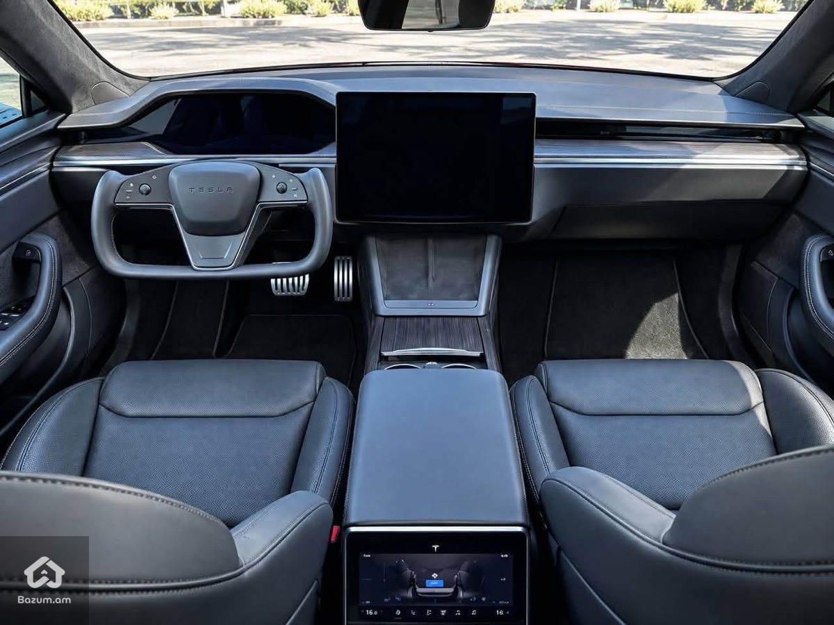 Tesla Model S 2023 - image 5