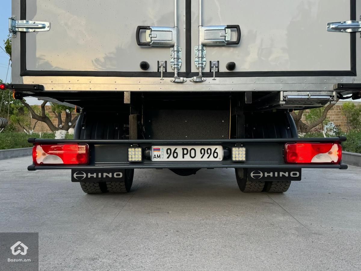 Hino 155 - image 10