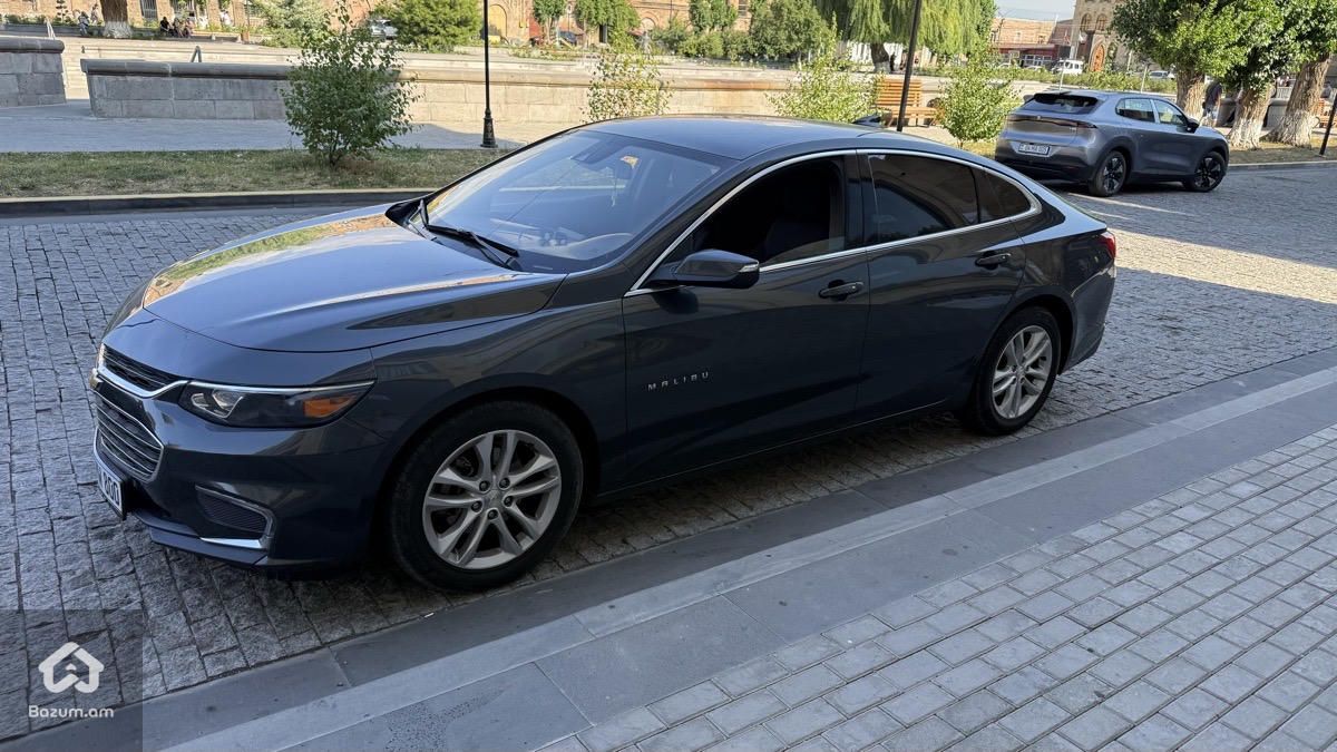Chevrolet Malibu 2017 - image 2