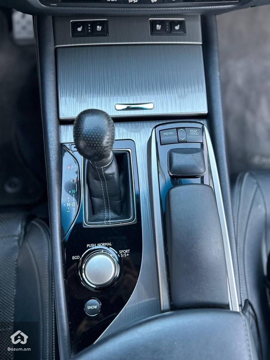 lexus Gs 350 F sport  - image 4