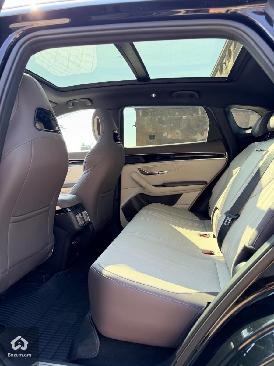 BYD Song Plus - image 9