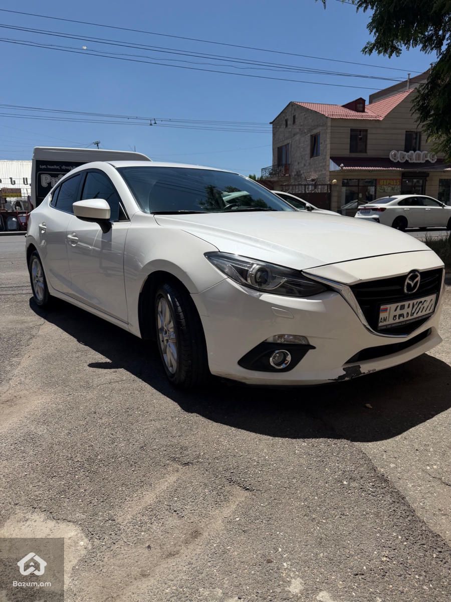 Mazda 3 2014 - image 2