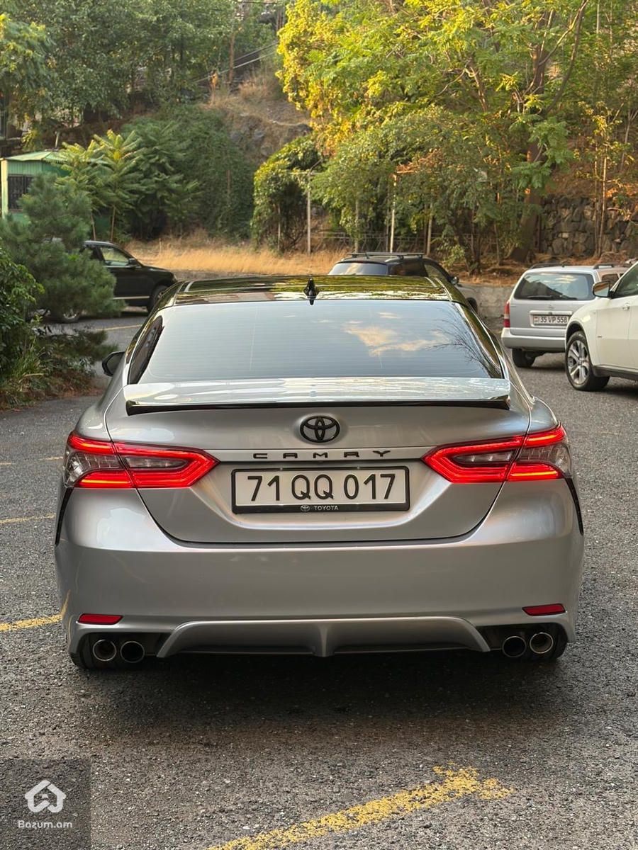 Toyota Camry 2021 - image 4