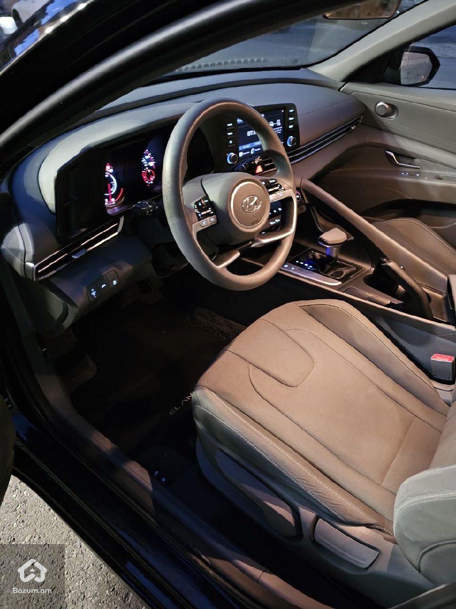 Hyundai Elantra 2023 - image 9