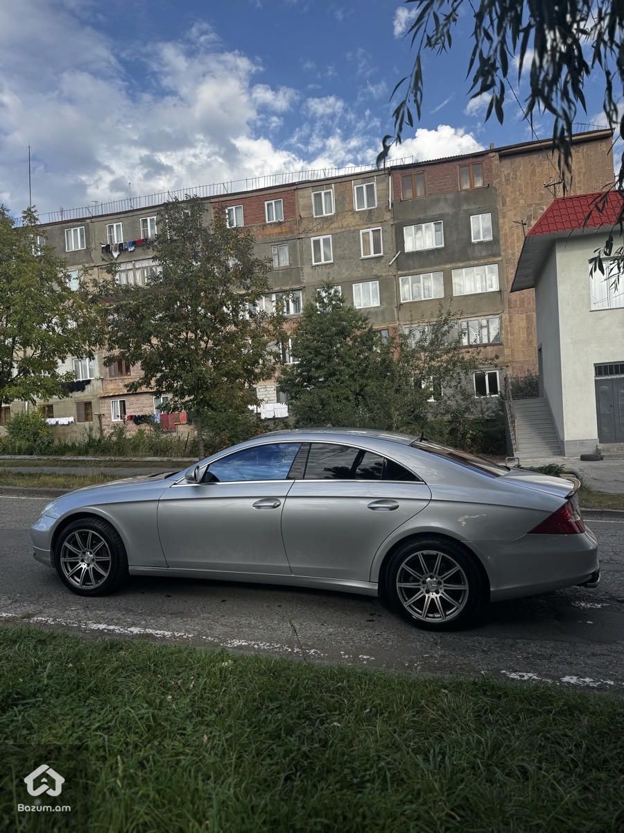 Mercedes-Benz CLS 350 2005 - image 7