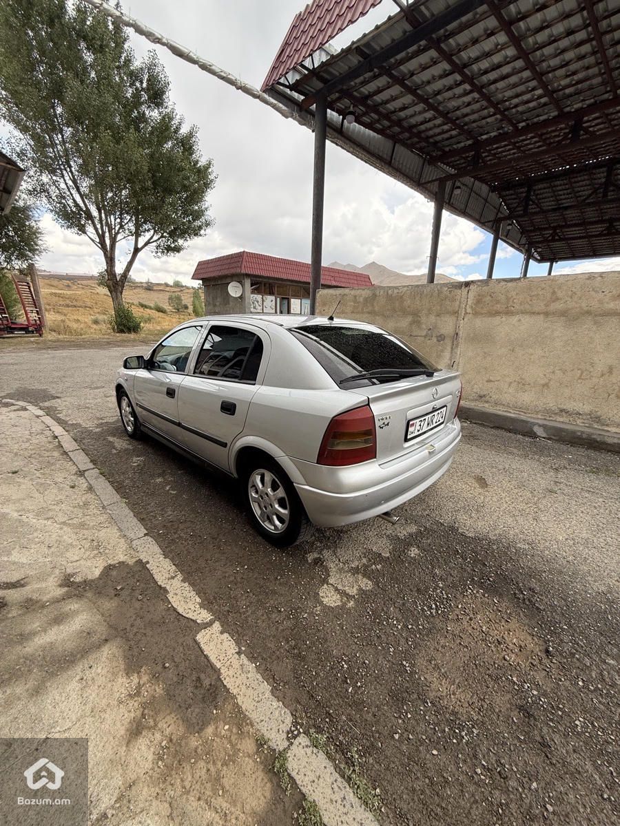 Opel Astra 2002 - image 6
