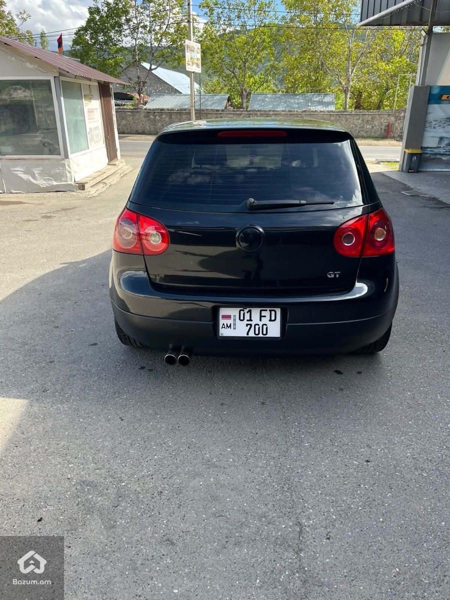 Volkswagen Golf 2004 - image 3