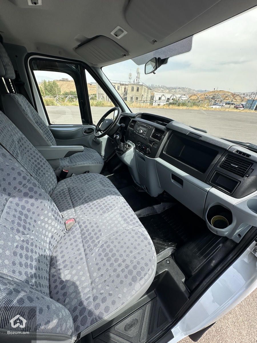 Ford Transit Բենզին - image 22