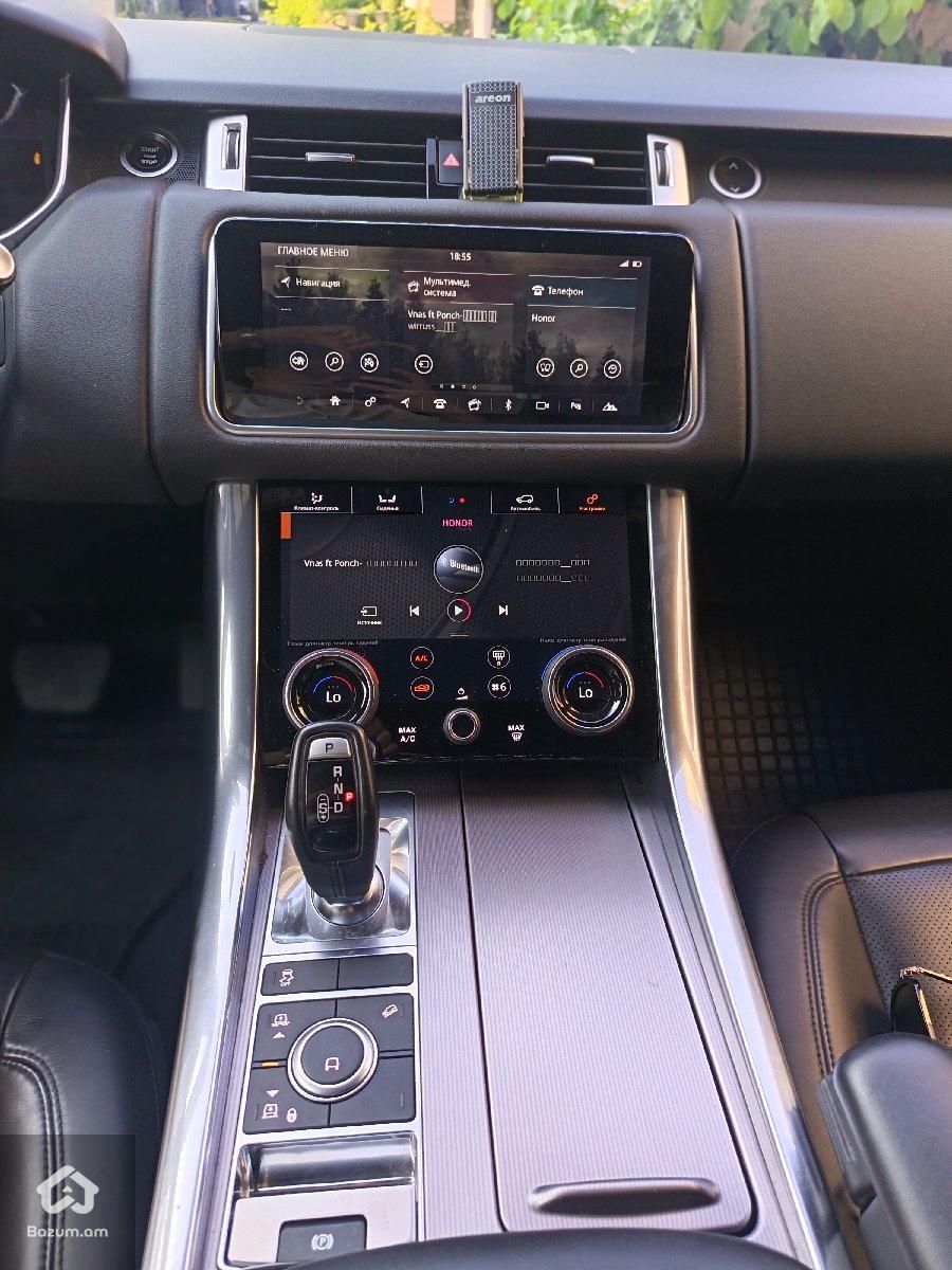 Range Rover Sport - image 8