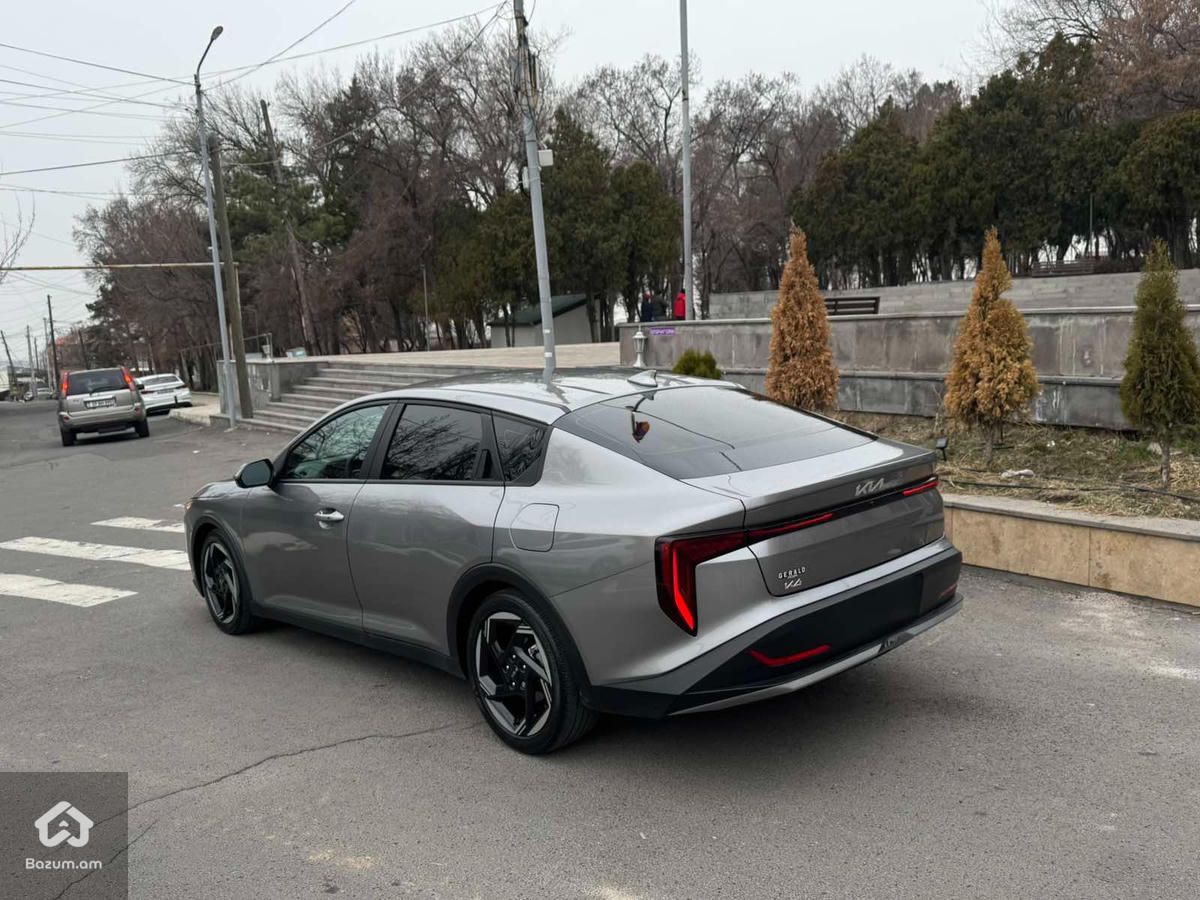 Kia K4 EX - image 3